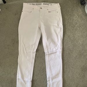 White Jeans